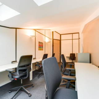 Bureau privé 8 m² 2 postes Location bureau Rue Raffet Paris 75016 - photo 5
